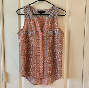 Sleeveless blouse